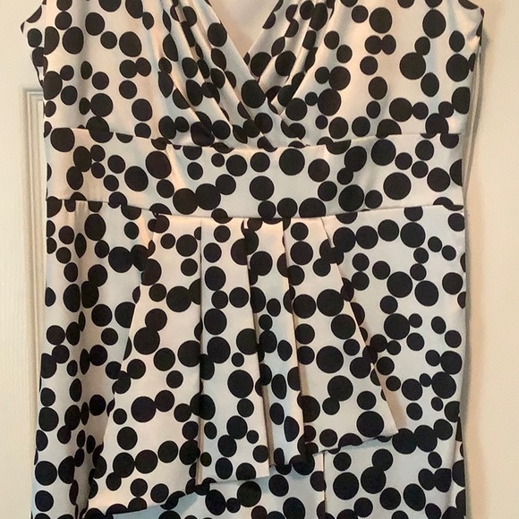 Knee length dress - Picture 2 of 3